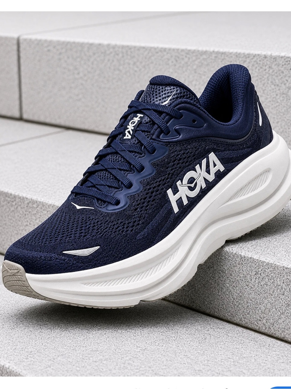 Hoka Bondi 9 men size 9 2E  Navy and White Men’s Cushioned Running Shoe
